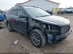 KM8SNDHF5HU241790 2017 HYUNDAI SANTA FE