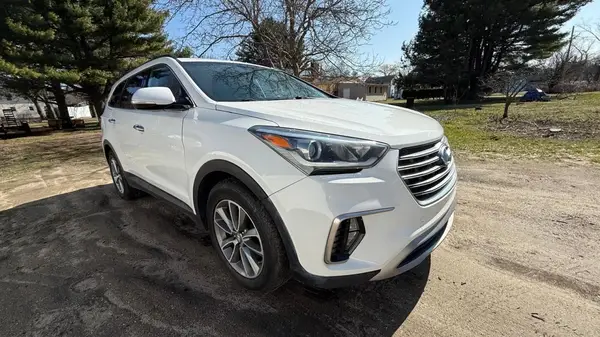 KM8SNDHF5HU244043 2017 HYUNDAI SANTA FE - Image 1