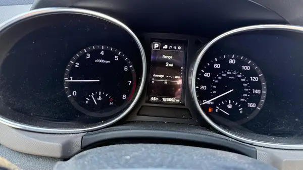 KM8SNDHF5HU244043 2017 HYUNDAI SANTA FE - Image 8