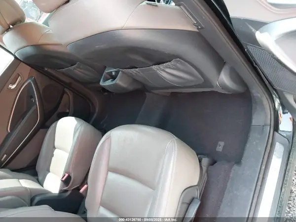 KM8SNDHF6HU217644 2017 HYUNDAI SANTA FE - Image 8