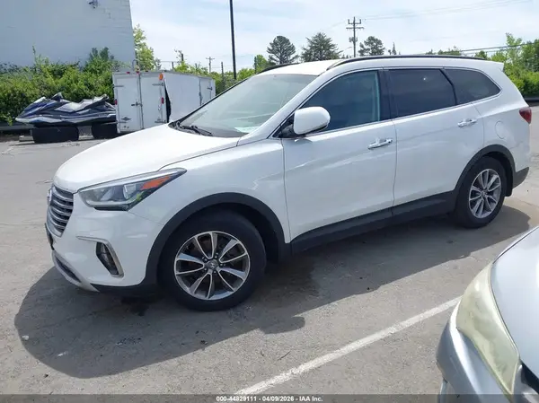KM8SNDHF7HU187215 2017 HYUNDAI SANTA FE - Image 2