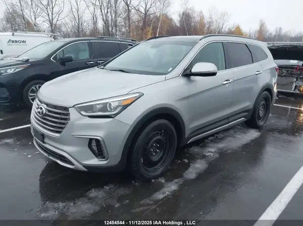 KM8SNDHF7HU219564 2017 HYUNDAI SANTA FE - Image 2