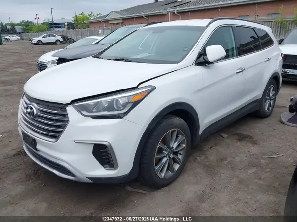 KM8SNDHF7JU268740 2018 HYUNDAI SANTA FE - Image 2