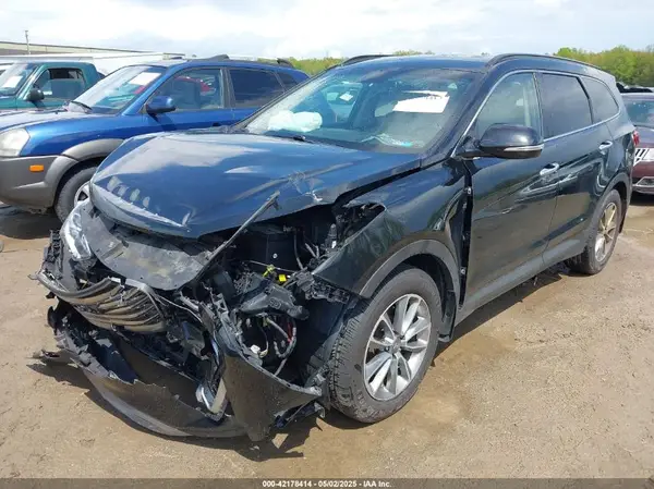 KM8SNDHF8HU254372 2017 HYUNDAI SANTA FE - Image 2