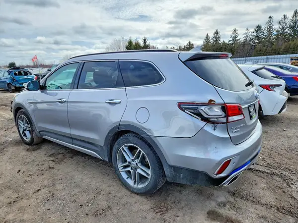 KM8SNDHF8JU259996 2018 HYUNDAI SANTA FE - Image 2