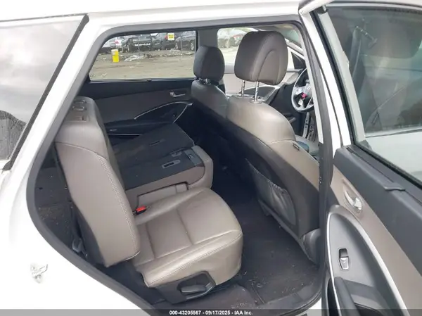 KM8SNDHF9HU201227 2017 HYUNDAI SANTA FE - Image 8