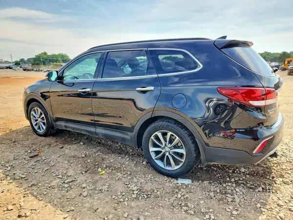 KM8SNDHF9HU239105 2017 HYUNDAI SANTA FE - Image 2
