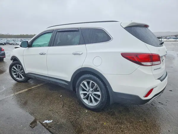 KM8SNDHF9JU271297 2018 HYUNDAI SANTA FE - Image 2