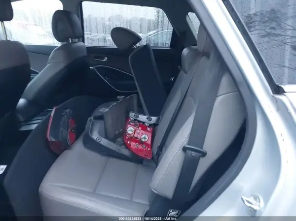 KM8SNDHF9KU301724 2019 HYUNDAI SANTA FE - Image 8