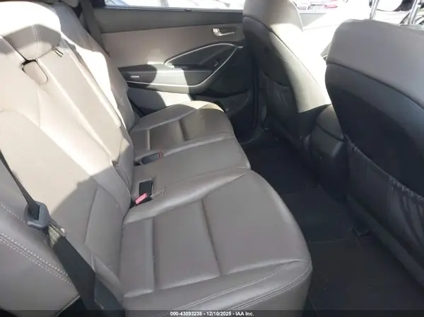 KM8SNDHFXGU156264 2016 HYUNDAI SANTA FE - Image 8