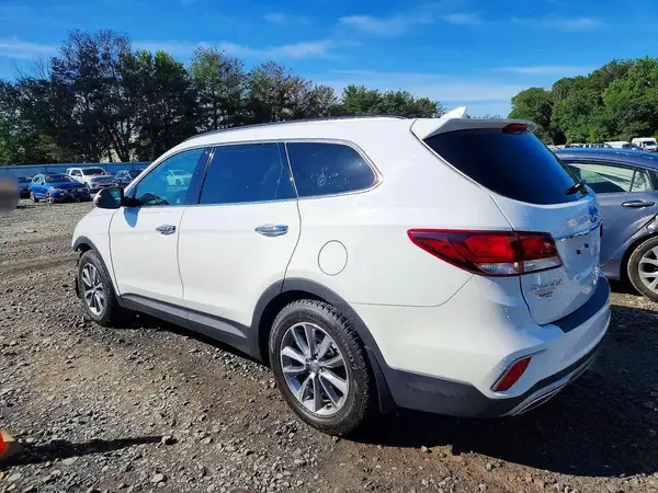 KM8SNDHFXJU264584 2018 HYUNDAI SANTA FE - Image 2