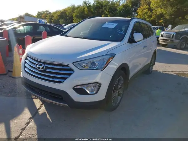 KM8SR4HF0GU147660 2016 HYUNDAI SANTA FE - Image 2