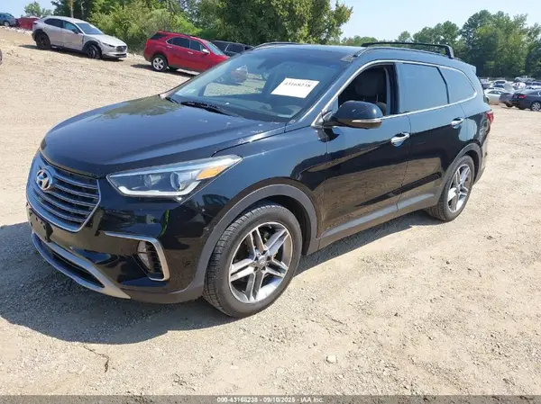 KM8SR4HF0HU165268 2017 HYUNDAI SANTA FE - Image 2