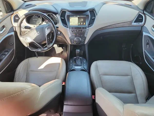 KM8SR4HF0HU184953 2017 HYUNDAI SANTA FE - Image 8