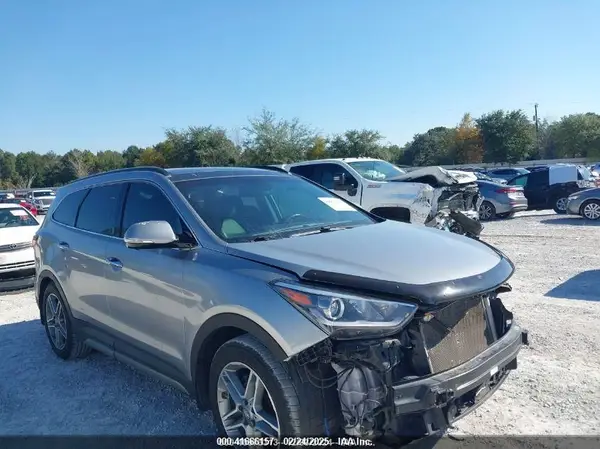 KM8SR4HF0HU216025 2017 HYUNDAI SANTA FE - Image 1