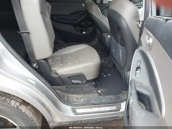 KM8SR4HF0HU216459 2017 HYUNDAI SANTA FE - Image 8