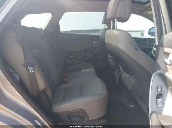 KM8SR4HF0HU230412 2017 HYUNDAI SANTA FE - Image 8