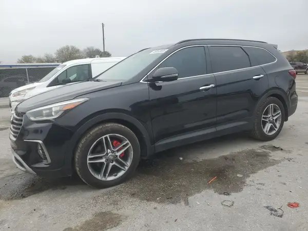 KM8SR4HF0HU251261 2017 HYUNDAI SANTA FE - Image 1