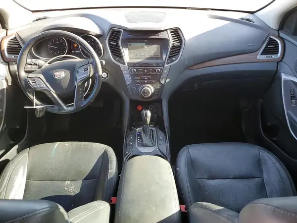 KM8SR4HF0JU276229 2018 HYUNDAI SANTA FE - Image 8