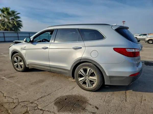 KM8SR4HF1GU131886 2016 HYUNDAI SANTA FE - Image 2