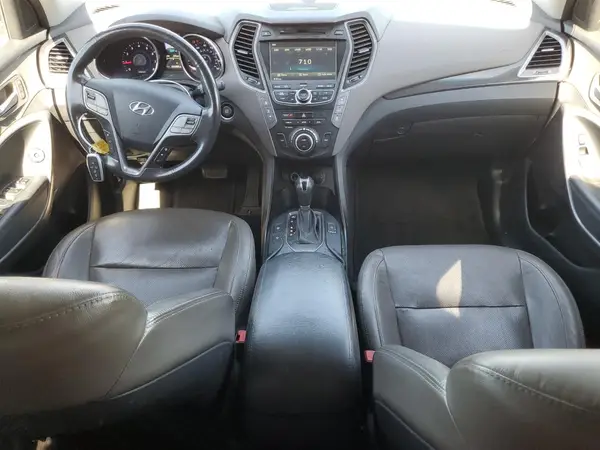 KM8SR4HF1GU141673 2016 HYUNDAI SANTA FE - Image 8