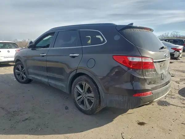 KM8SR4HF1GU145853 2016 HYUNDAI SANTA FE - Image 2