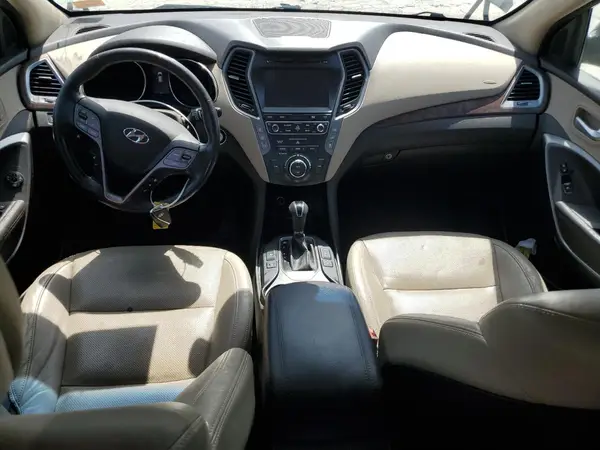 KM8SR4HF1HU186694 2017 HYUNDAI SANTA FE - Image 8