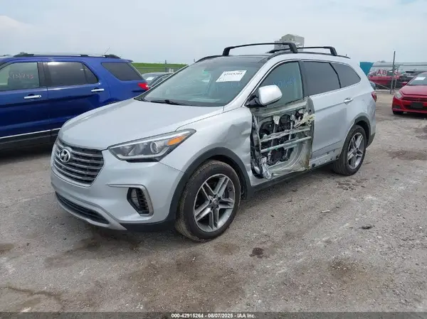 KM8SR4HF1HU214056 2017 HYUNDAI SANTA FE - Image 2