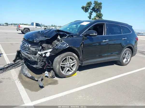 KM8SR4HF1HU215577 2017 HYUNDAI SANTA FE - Image 2