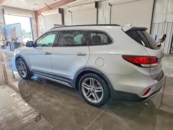 KM8SR4HF1HU216874 2017 HYUNDAI SANTA FE - Image 2