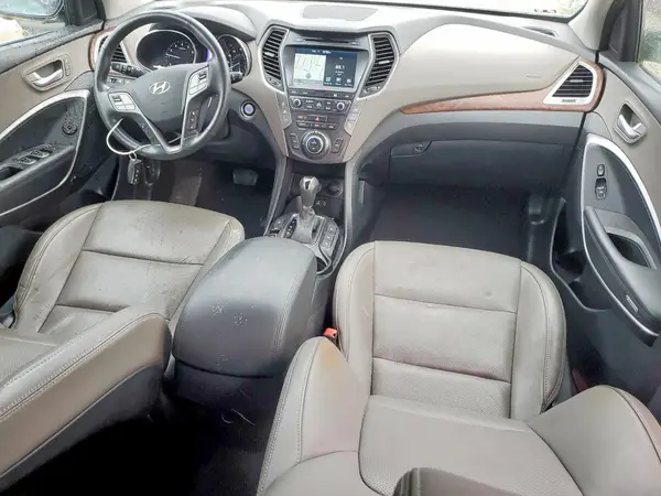 KM8SR4HF1HU233268 2017 HYUNDAI SANTA FE - Image 8
