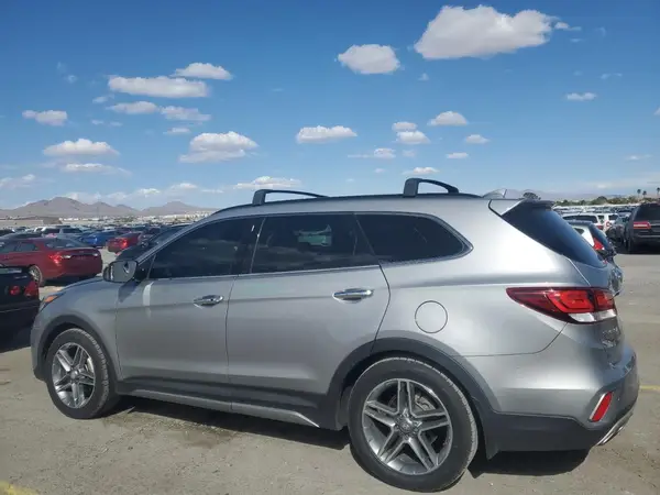 KM8SR4HF1HU250409 2017 HYUNDAI SANTA FE - Image 2