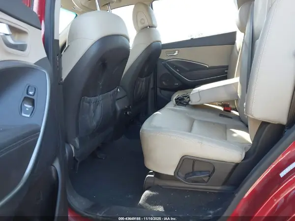KM8SR4HF1HU253567 2017 HYUNDAI SANTA FE - Image 8