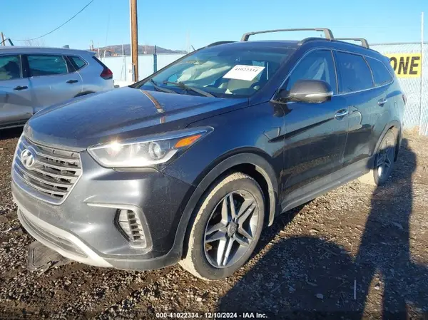 KM8SR4HF1JU266597 2018 HYUNDAI SANTA FE - Image 2