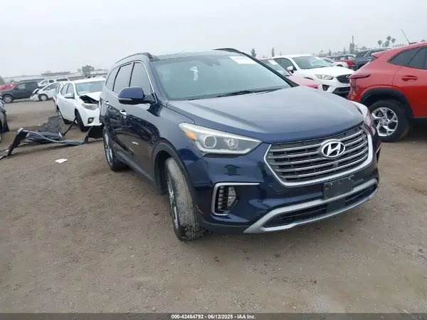 KM8SR4HF1JU278961 2018 HYUNDAI SANTA FE - Image 1