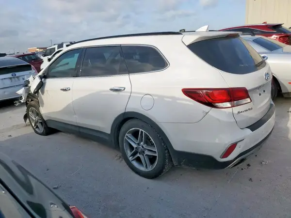 KM8SR4HF1JU290818 2018 HYUNDAI SANTA FE - Image 2