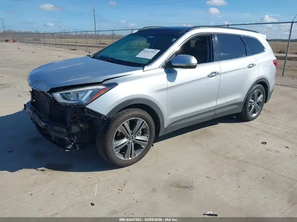 KM8SR4HF2GU137003 2016 HYUNDAI SANTA FE - Image 2