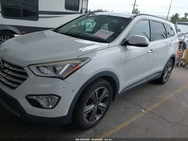 KM8SR4HF2GU164024 2016 HYUNDAI SANTA FE - Image 2