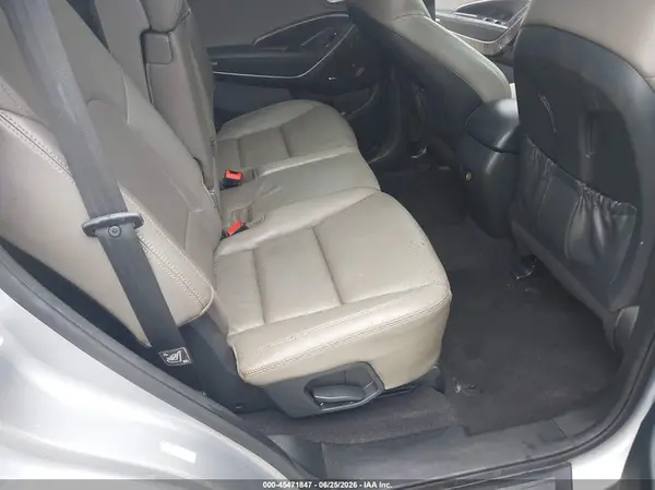 KM8SR4HF2HU185683 2017 HYUNDAI SANTA FE - Image 8
