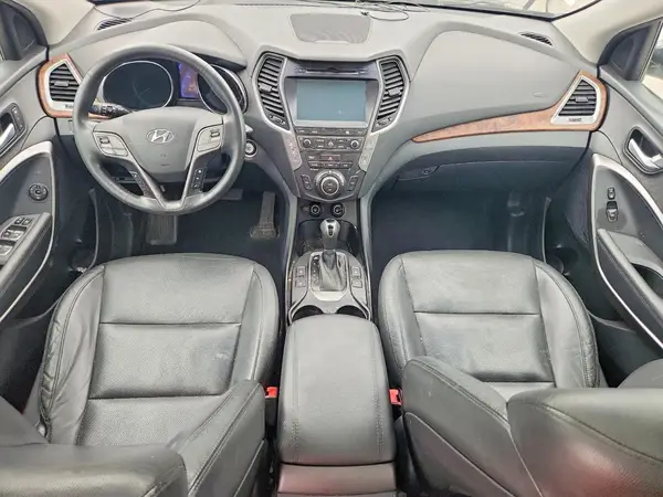 KM8SR4HF2HU185828 2017 HYUNDAI SANTA FE - Image 8