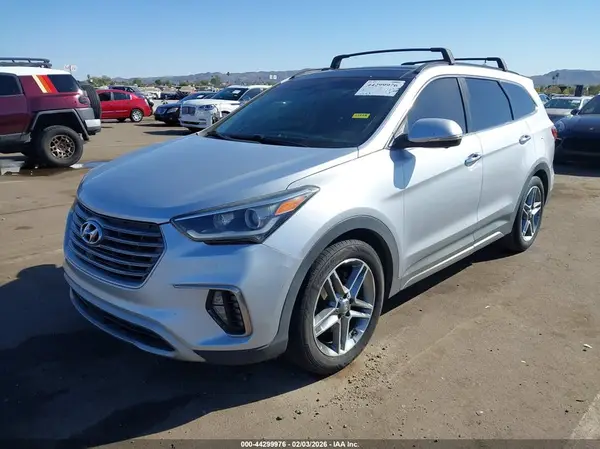 KM8SR4HF2HU201347 2017 HYUNDAI SANTA FE - Image 2