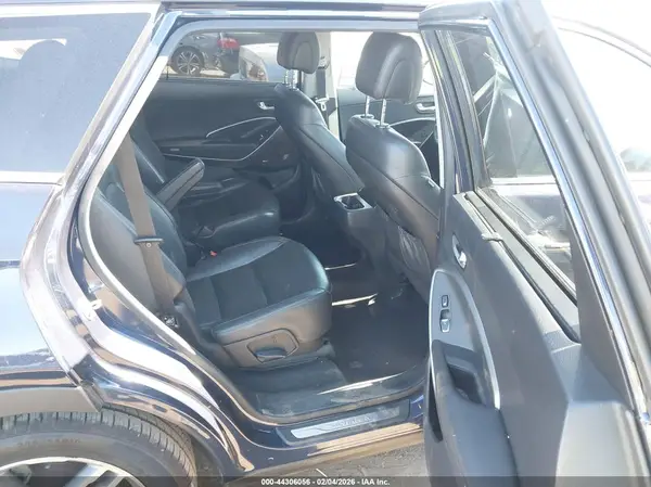 KM8SR4HF2HU254923 2017 HYUNDAI SANTA FE - Image 8