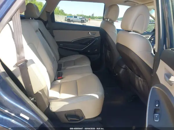 KM8SR4HF3HU186065 2017 HYUNDAI SANTA FE - Image 8