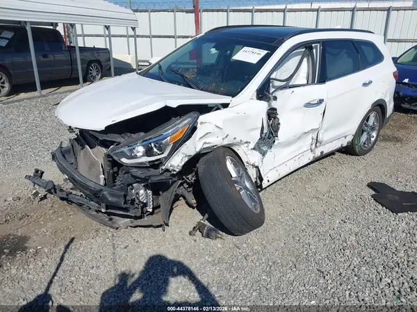 KM8SR4HF3HU209098 2017 HYUNDAI SANTA FE - Image 2