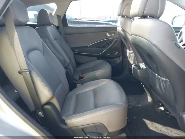 KM8SR4HF3HU216231 2017 HYUNDAI SANTA FE - Image 8