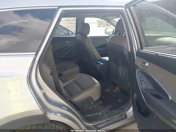 KM8SR4HF3HU241064 2017 HYUNDAI SANTA FE - Image 8