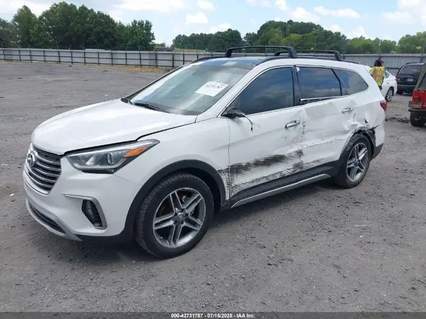 KM8SR4HF3JU275897 2018 HYUNDAI SANTA FE - Image 2