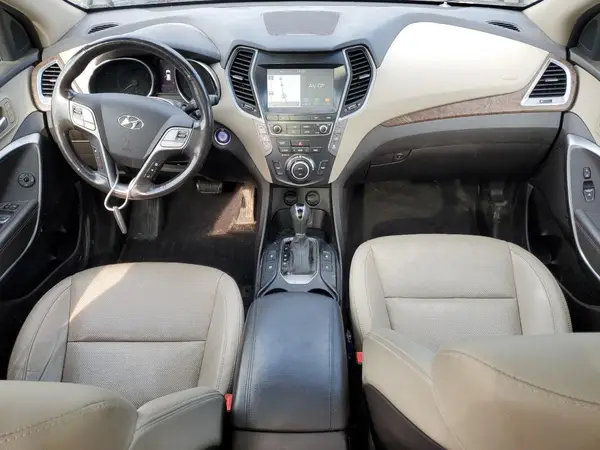 KM8SR4HF3KU305675 2019 HYUNDAI SANTA FE - Image 8