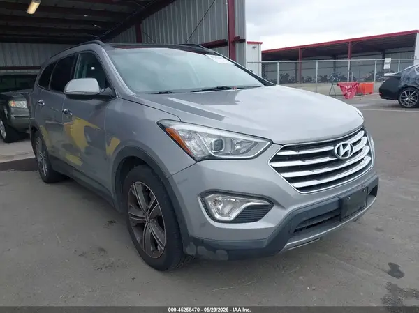 KM8SR4HF4GU141960 2016 HYUNDAI SANTA FE - Image 1