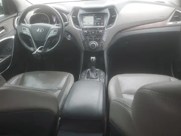 KM8SR4HF4HU216027 2017 HYUNDAI SANTA FE - Image 8